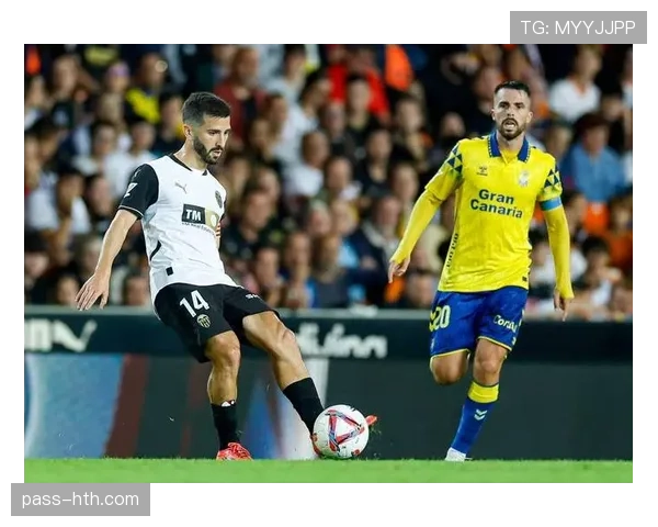 巴萨经验断层问题已显现，对球队稳定性与争冠形势产生影响